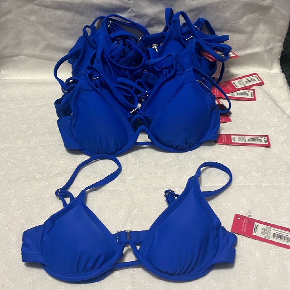 NWT Vibrant Blue Wired Bikini Top
